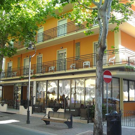 Albergo Santo Stefano Bellaria-Igea Marina Exteriér fotografie