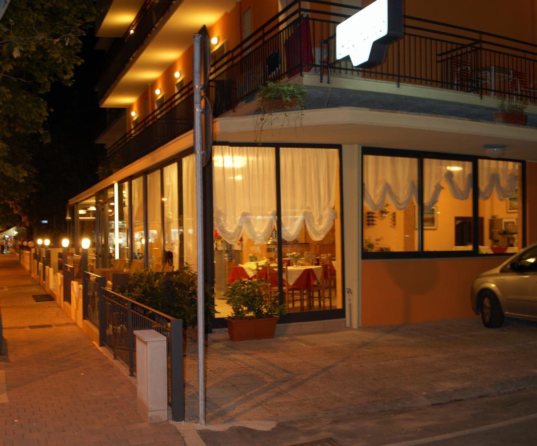 Albergo Santo Stefano Bellaria-Igea Marina Exteriér fotografie